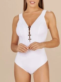 Badeanzug BONNIE 61 Von Pain De Sucre -MAISON LEJABY Verkaufsgeschäft badeanzug bonnie weiss pain de sucre 3 6