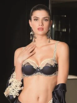 Seiden BH SPLENDEUR SOIE Von Lise Charmel -MAISON LEJABY Verkaufsgeschäft bh halbschale seide acc3080d marine 5197 splendeur soie lise charmel 4