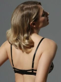 Triangel BH RITA Schwarz Von Prelude Milano -MAISON LEJABY Verkaufsgeschäft bh schwarz ys317 prelude 2