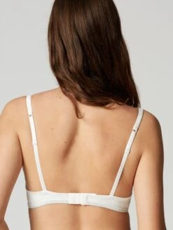 T-Shirt Schalen-BH NUAGE PUR Gemoldet Von Maison Lejaby -MAISON LEJABY Verkaufsgeschäft bh wei lilie 5535m nuage pur maison lejaby 2 1