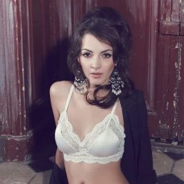 Satin Triangel-BH Mit Spitze WHITE Les Jupons De Tess 3 Satin Triangel-BH Mit Spitze WHITE Les Jupons De Tess