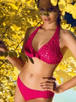 Makramee-Bikini CHA Von Nicole Olivier -MAISON LEJABY Verkaufsgeschäft bikini cha fuchsia nicole olivier