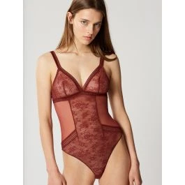 Tüllspitze String-Body MISS LEJABY Von Maison Lejaby 3 Tüllspitze String-Body MISS LEJABY Von Maison Lejaby