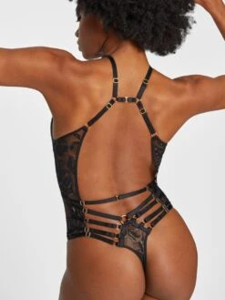 Body TWIST AND LOVE Von Boîte à Désir Aubade 12 Body TWIST AND LOVE Von Boîte à Désir Aubade -MAISON LEJABY Verkaufsgeschäft body spitze p086r schwarz boite a desir aubade 5