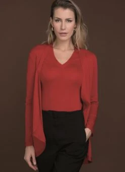 Merinowolle-Seide CARDIGAN Strickjacke Von Artimaglia -MAISON LEJABY Verkaufsgeschäft cardigan wolle seide 28204 rot artimaglia 6 1 1