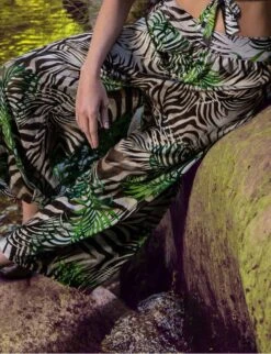 Strand Hose EMOTION Grün Von Nicole Olivier -MAISON LEJABY Verkaufsgeschäft hose emotion jungle nicole olivier 2