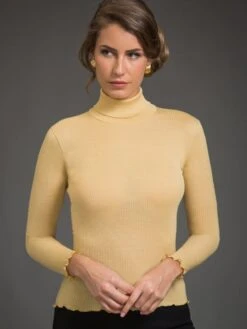 Merinowolle-Seide ROLLKRAGEN SHIRT Gerippt Von Artimaglia -MAISON LEJABY Verkaufsgeschäft merino wolle seide rollkragen shirt 54904 gold artimaglia 1 1