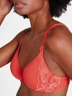 Spacer BH SWEETESSENCE IK Microfaser Mit Spitze Von Aubade 18 Spacer BH SWEETESSENCE IK Microfaser Mit Spitze Von Aubade -MAISON LEJABY Verkaufsgeschäft microfaser dessous ikn09 grnd 7 sweetessence aubade 30