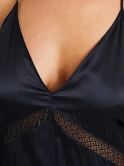 Langes Negligé SILK DESIRE Von Aubade -MAISON LEJABY Verkaufsgeschäft neglige lang seide rj45 schwarz silk desire aubade