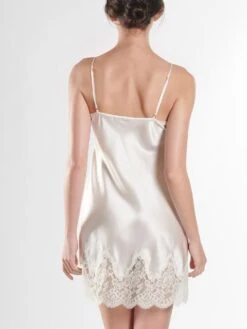 100% Seide Negligé SOIE D´AMOUR Exquisit Aubade -MAISON LEJABY Verkaufsgeschäft negligee seide perlmut ms40 soie d amour aubade 3 3 1