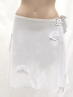 Makramee Pareo CHAINE Von Nicole Olivier 13 Makramee Pareo CHAINE Von Nicole Olivier -MAISON LEJABY Verkaufsgeschäft pareo chaine weiss nicole olivier 2 1