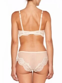 Seide Slip ADRIANA Von Millesia -MAISON LEJABY Verkaufsgeschäft seide dessous adriana m1330 m1380 goldsand millesia lingerie 1 2