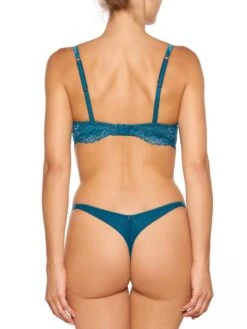 Seide String ADRIANA Von Millesia -MAISON LEJABY Verkaufsgeschäft seide dessous adriana m1332 m1388 tuerkis blau millesia lingerie 2 1
