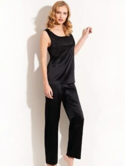 Seidentop Camisole SETA No. 7 Von Chiara Fiorini 17 Seidentop Camisole SETA No. 7 Von Chiara Fiorini -MAISON LEJABY Verkaufsgeschäft seide hose top gc185 gc180 bis schwarz chiara fiorini