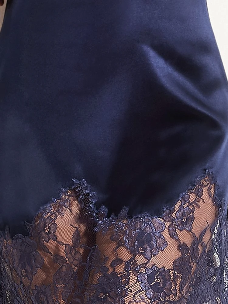 Seidentop Camisole SETA No. 11 Mit Spitze Von Chiara Fiorini 5 Seidentop Camisole SETA No. 11 Mit Spitze Von Chiara Fiorini – Bild 3