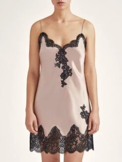 100% Seide Negligé TOI MON AMOUR Von Aubade -MAISON LEJABY Verkaufsgeschäft seide neglige qs40 sonate altrosa schwarz 2 toi moi amour aubade 3