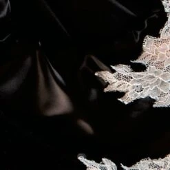 Seide Slip ONICE Von Cotton Club -MAISON LEJABY Verkaufsgeschäft seide schwarz champagner cotton club 2 1