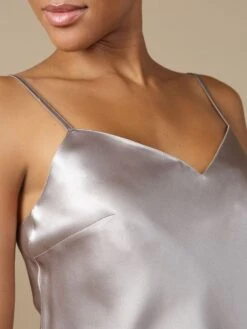 100% Seide Nachtkleid Lang SOIE ODANA Uni Von Marjolaine -MAISON LEJABY Verkaufsgeschäft seide silber oda odon odana soie unie marjolaine 2