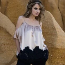 100% Seide Seidentop APHRODITE Mit Französischer Spitze Von Marjolaine