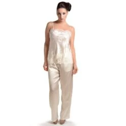 Seiden-Longtop JARDIN Calais Spitze Marjolaine -MAISON LEJABY Verkaufsgeschäft seidentop jardin mit pyjamahose champagner weiss marjolaine 1 1 1 1