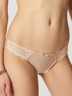 MAISON LEJABY Slip Mit Spitze GABY Von Maisonlejaby -MAISON LEJABY Verkaufsgeschäft slip puder 13863 gaby maison lejaby 1 1 1