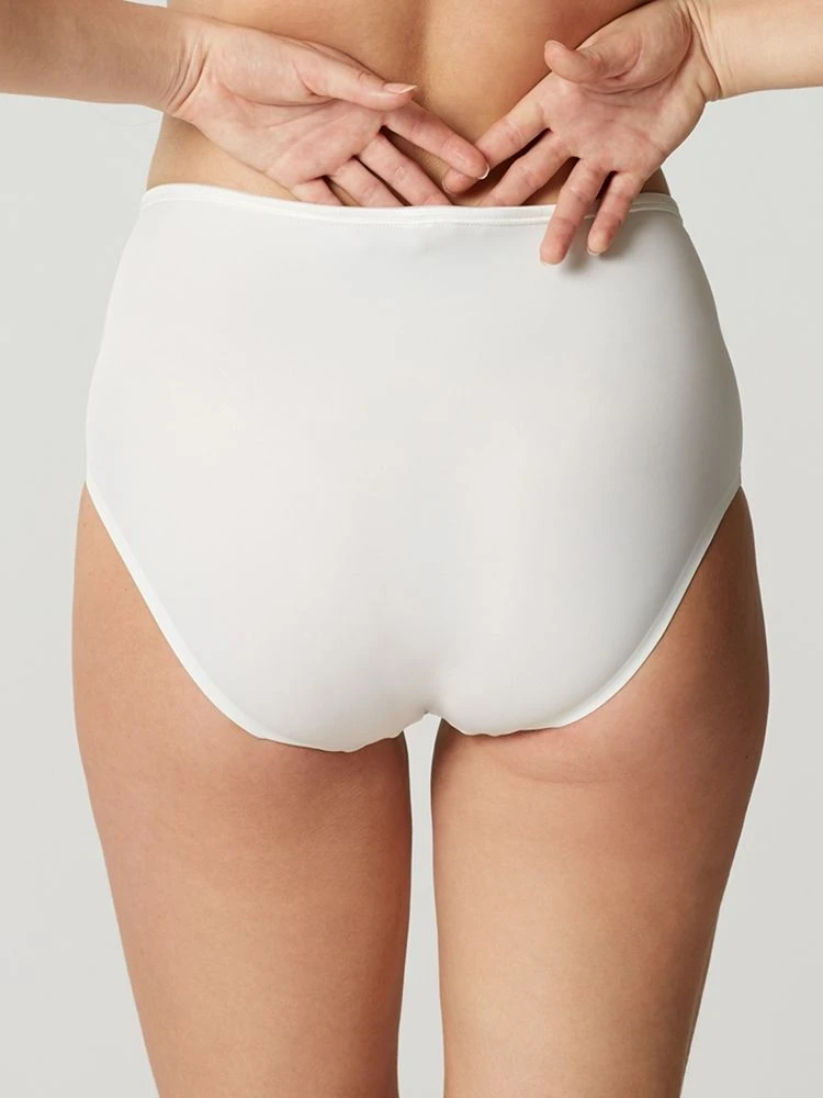 MAISON LEJABY Hoher Slip NUAGE PUR Extra Flach Von Maisonlejaby 12 MAISON LEJABY Hoher Slip NUAGE PUR Extra Flach Von Maisonlejaby – Bild 10