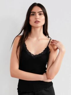 70% Seide 30% Baumwolle Träger-Top RIPP Von Eva B. Bitzer -MAISON LEJABY Verkaufsgeschäft spaghetti top schwarz 27338213 jersey rip eva b bitzer