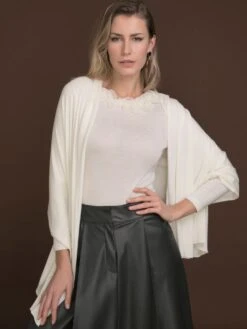 Merinowolle-Seide STOLA Schultertuch Von Artimaglia -MAISON LEJABY Verkaufsgeschäft stola wolle seide weiss 28600 artimaglia 2 1 1