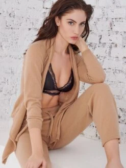 Strickjacke CARDIGAN SOFT Wolle-Mix Von Ritratti -MAISON LEJABY Verkaufsgeschäft strickjacke soft biscotto 72921 ritratti 3 7