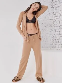 Strickjacke CARDIGAN SOFT Wolle-Mix Von Ritratti -MAISON LEJABY Verkaufsgeschäft strickjacke soft biscotto 72921 ritratti 4 7