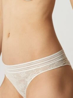 Tüllspitze String MISS LEJABY Von Maison Lejaby -MAISON LEJABY Verkaufsgeschäft tanga wei 16462 miss lejaby maison lejaby 2 1