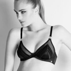 Triangel BH CLANDESTINE Aus Seide Von Millesia -MAISON LEJABY Verkaufsgeschäft triangel bh m6432 cladestine millesia schwarz 1