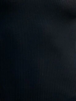 Merinowolle-Seide UNTERHEMD Gerippt Mit Spitze Von Artimaglia 16 Merinowolle-Seide UNTERHEMD Gerippt Mit Spitze Von Artimaglia -MAISON LEJABY Verkaufsgeschäft wolle seide rippjersey schwarz artimaglia 5 1 1